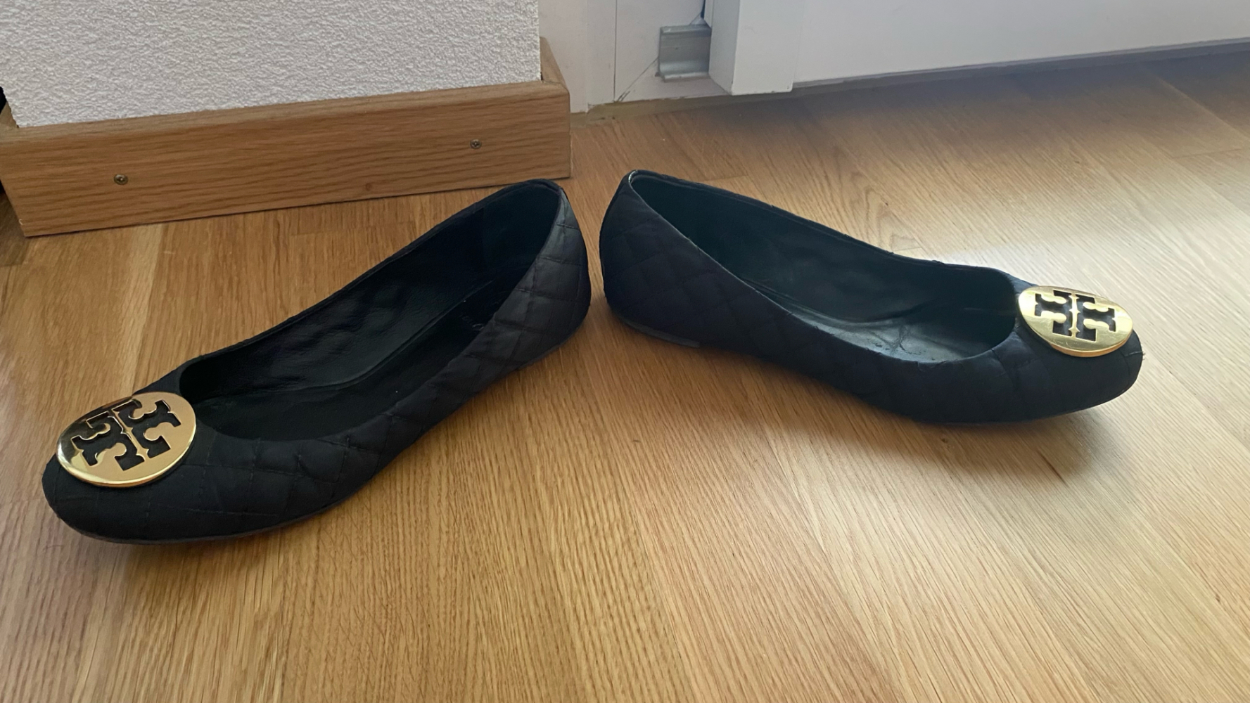 Tory Burch Schwarze Flats