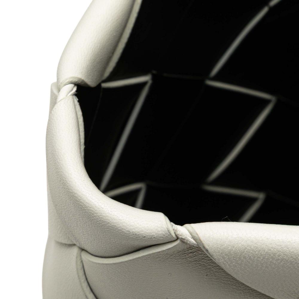 Bottega Veneta AB Bottega Veneta White Lambskin Leather Leather Small Lambskin Intrecciato Cabat Tote Italy