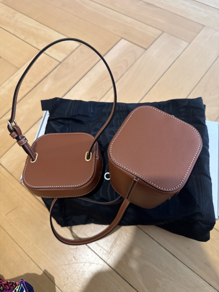 Celine Sac caméra