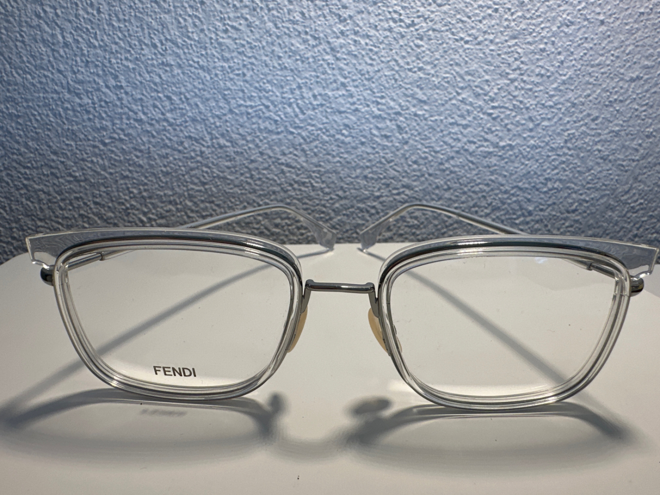 Fendi Klarer und silberner Rahmen für Korrektionsbrillen