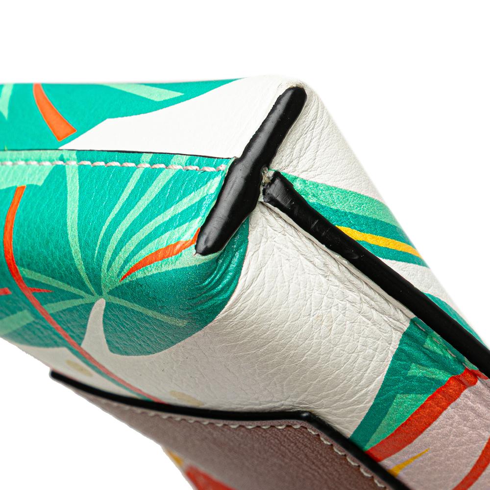 Loewe B LOEWE White Calf Leather Paulas Ibiza Waterlily Gate Pocket Crossbody Spain