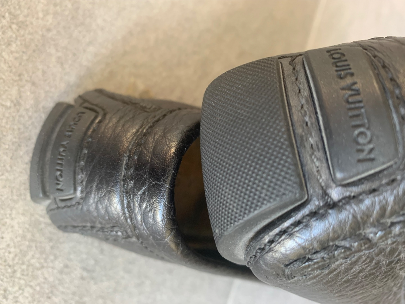 Louis Vuitton Mokassins