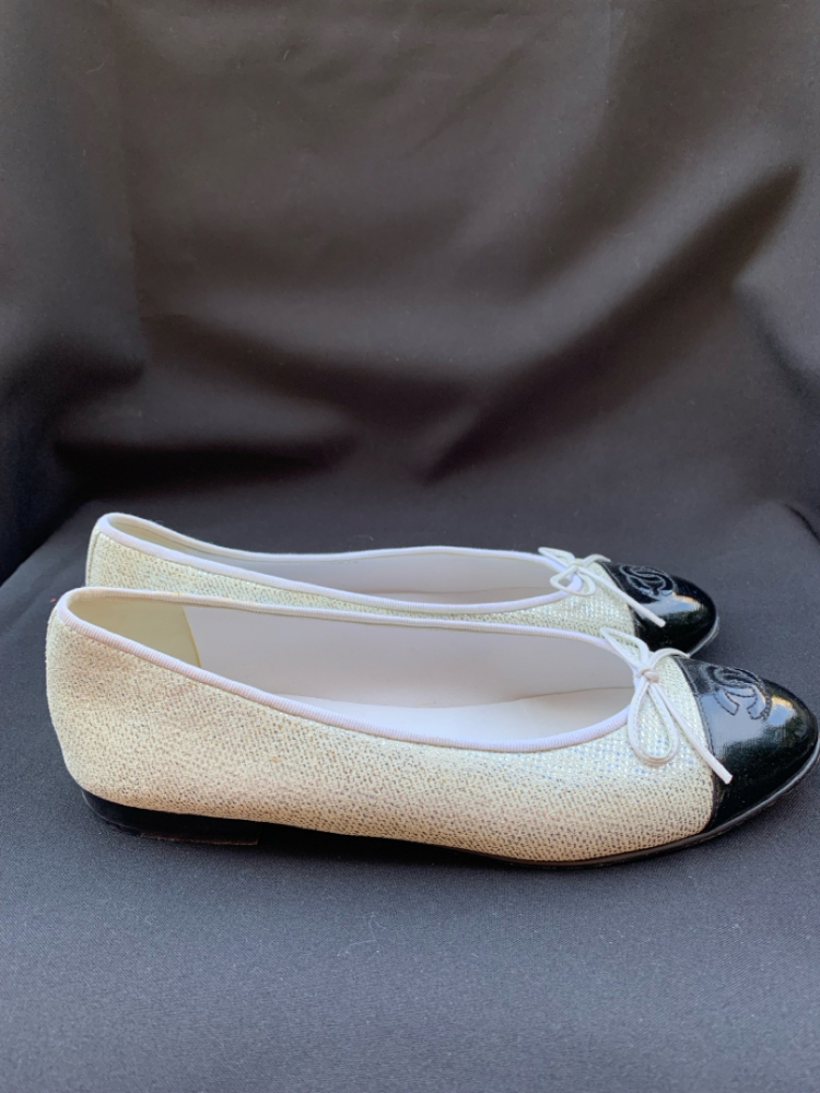 Chanel Ballerinas