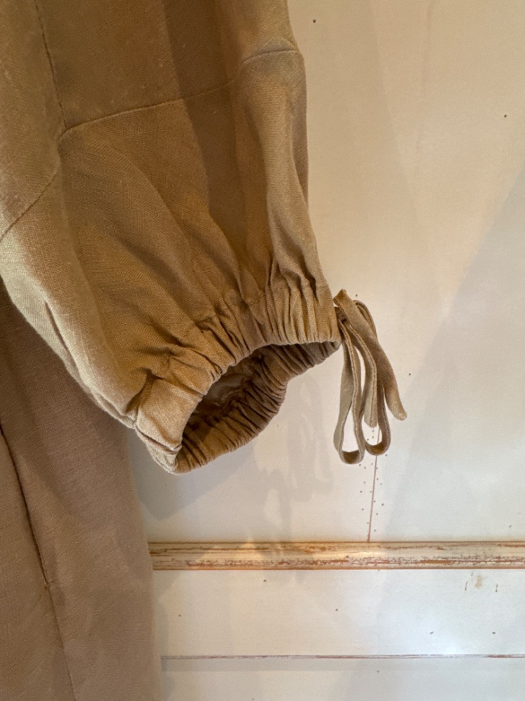 Hemisphere Kleid aus Leinen