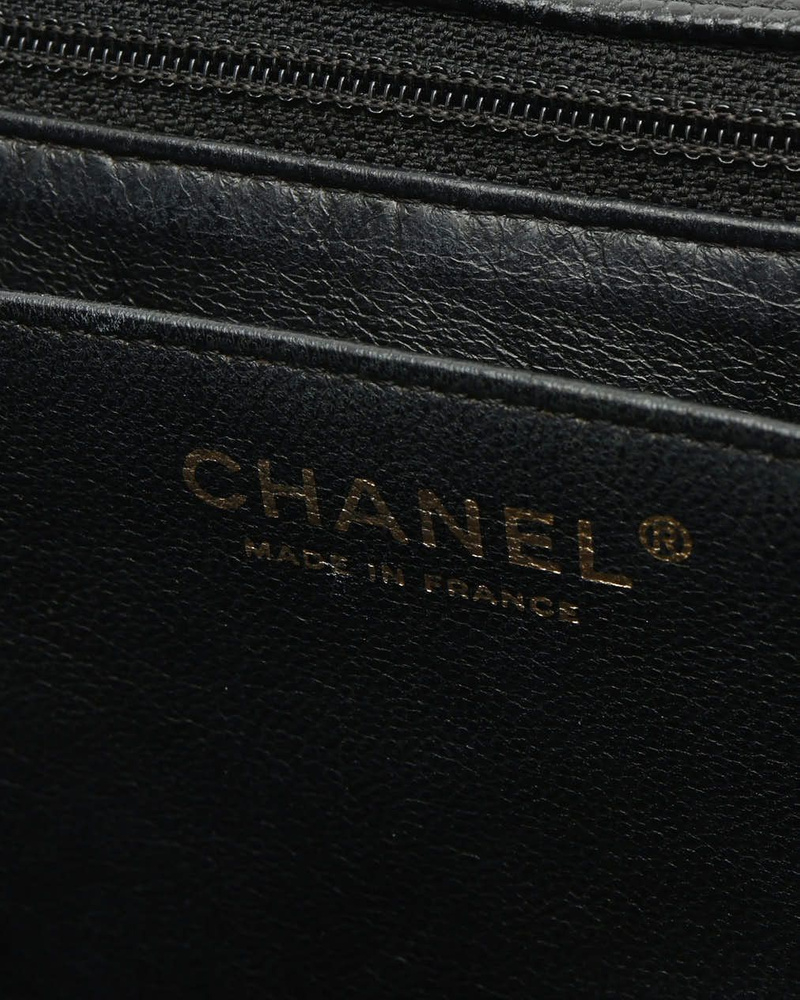 Chanel Classic Maxi Single Flap Bag