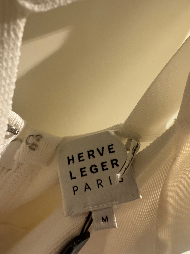 Herve Leger MINI-SYMBOLKLEID MIT KREUZAUSSCHNITT