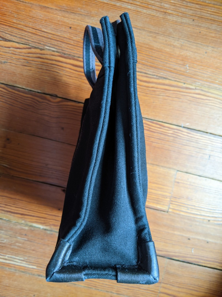 Hermès Kleine Tasche-Tasche-Tote Bag aus schwarzem Canvas