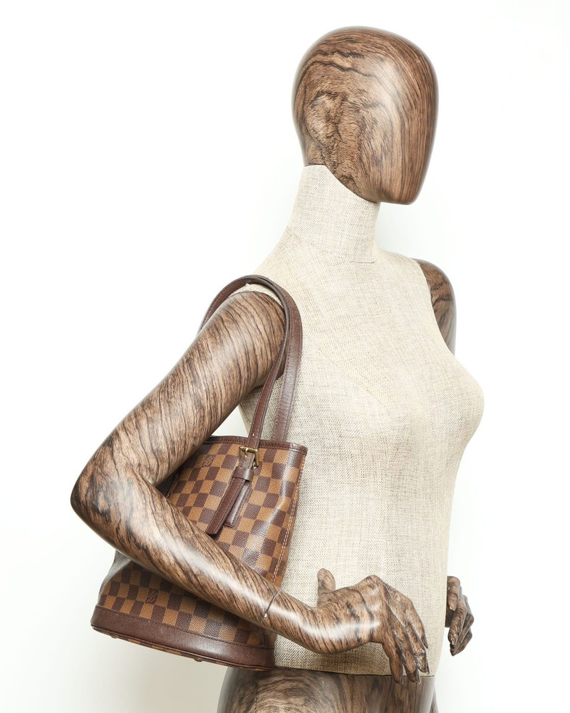 Louis Vuitton Damier Ebene Marais Bucket Bag