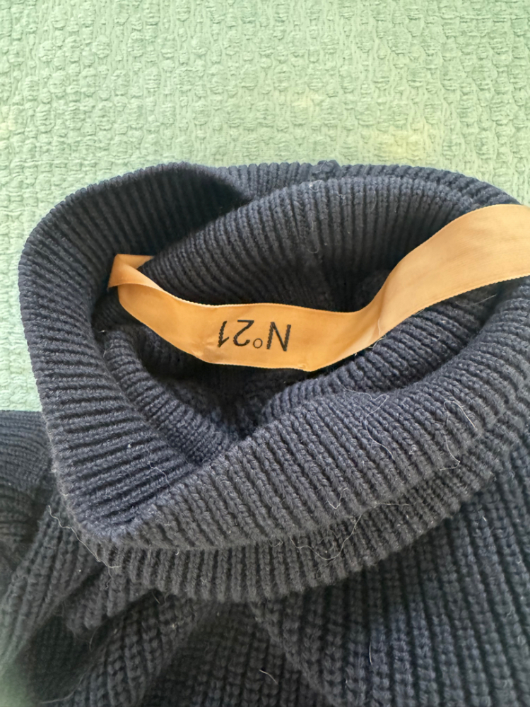 Nº21 Sweater