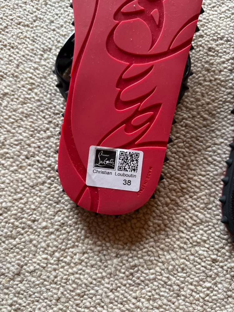 Christian Louboutin Flip flop