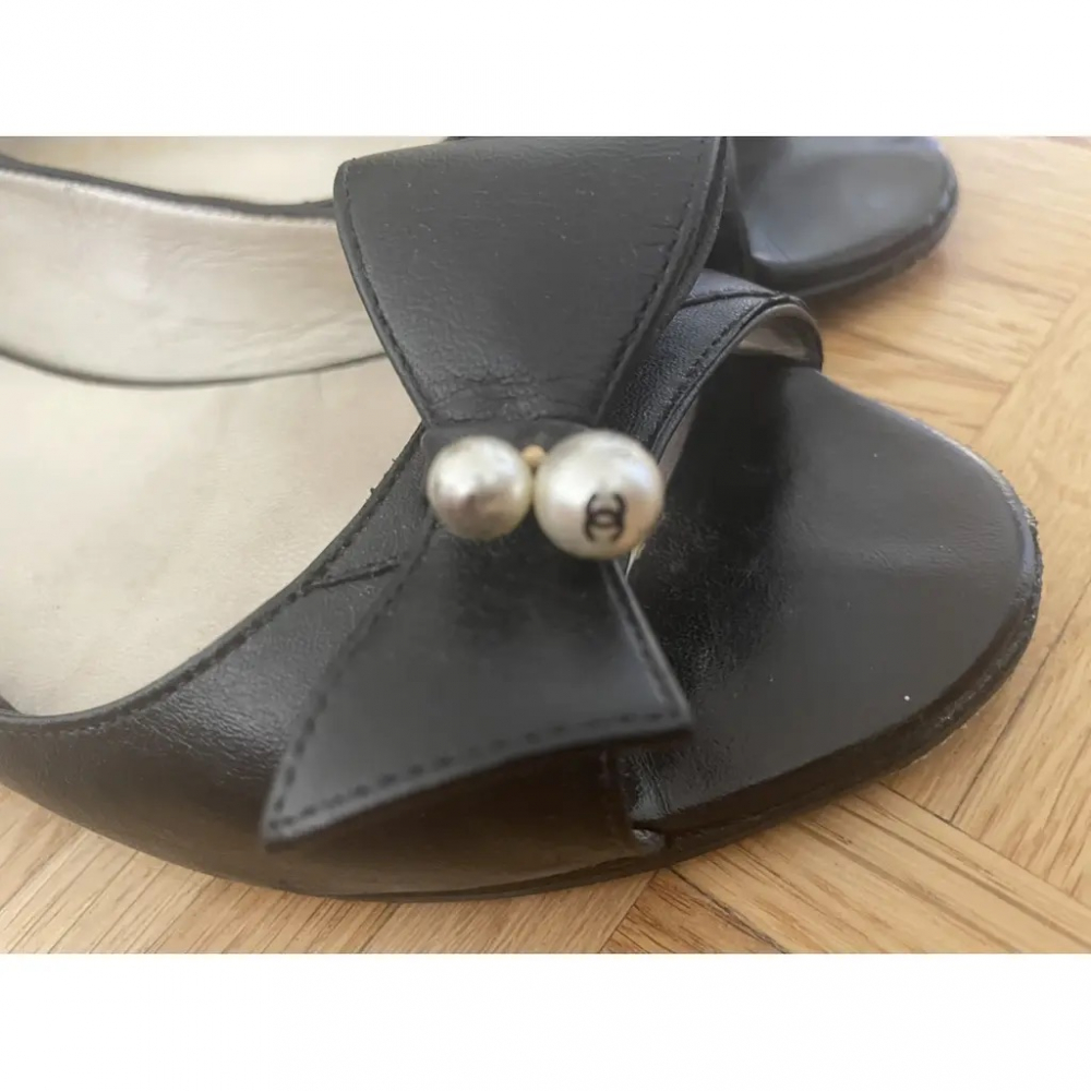 Chanel Ballerina flats