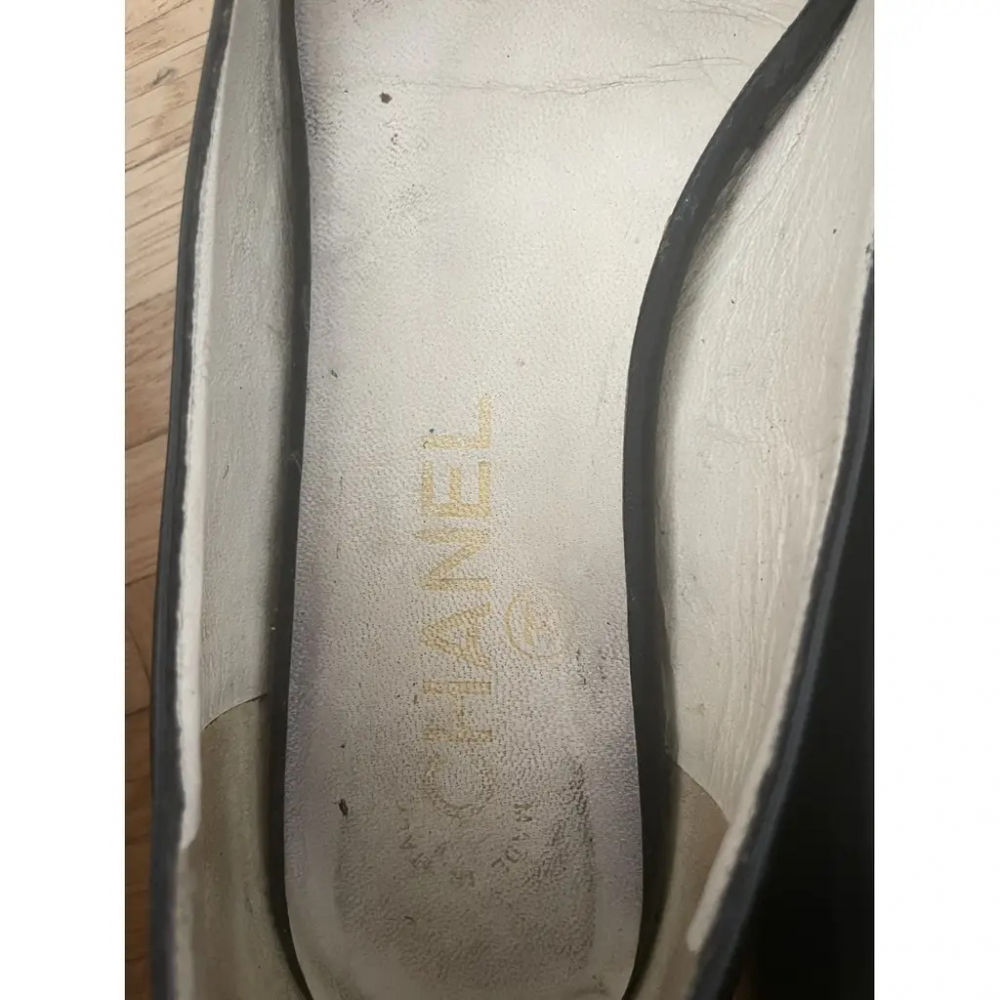 Chanel Ballerina flats