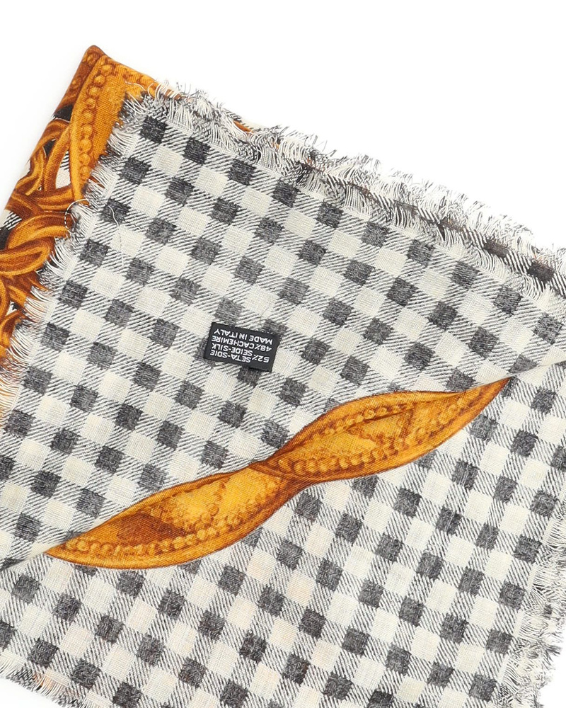 Chanel 100 Fin wool Scarf