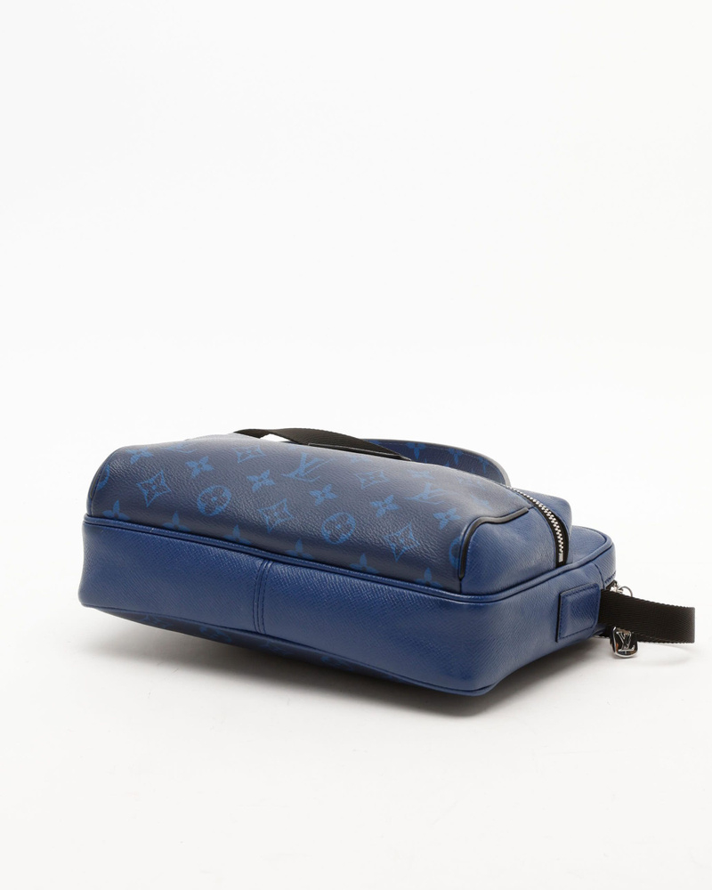 Louis Vuitton Taiga Outdoor Messenger PM Bag