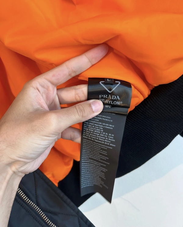 Prada Bomber en Re-Nylon
