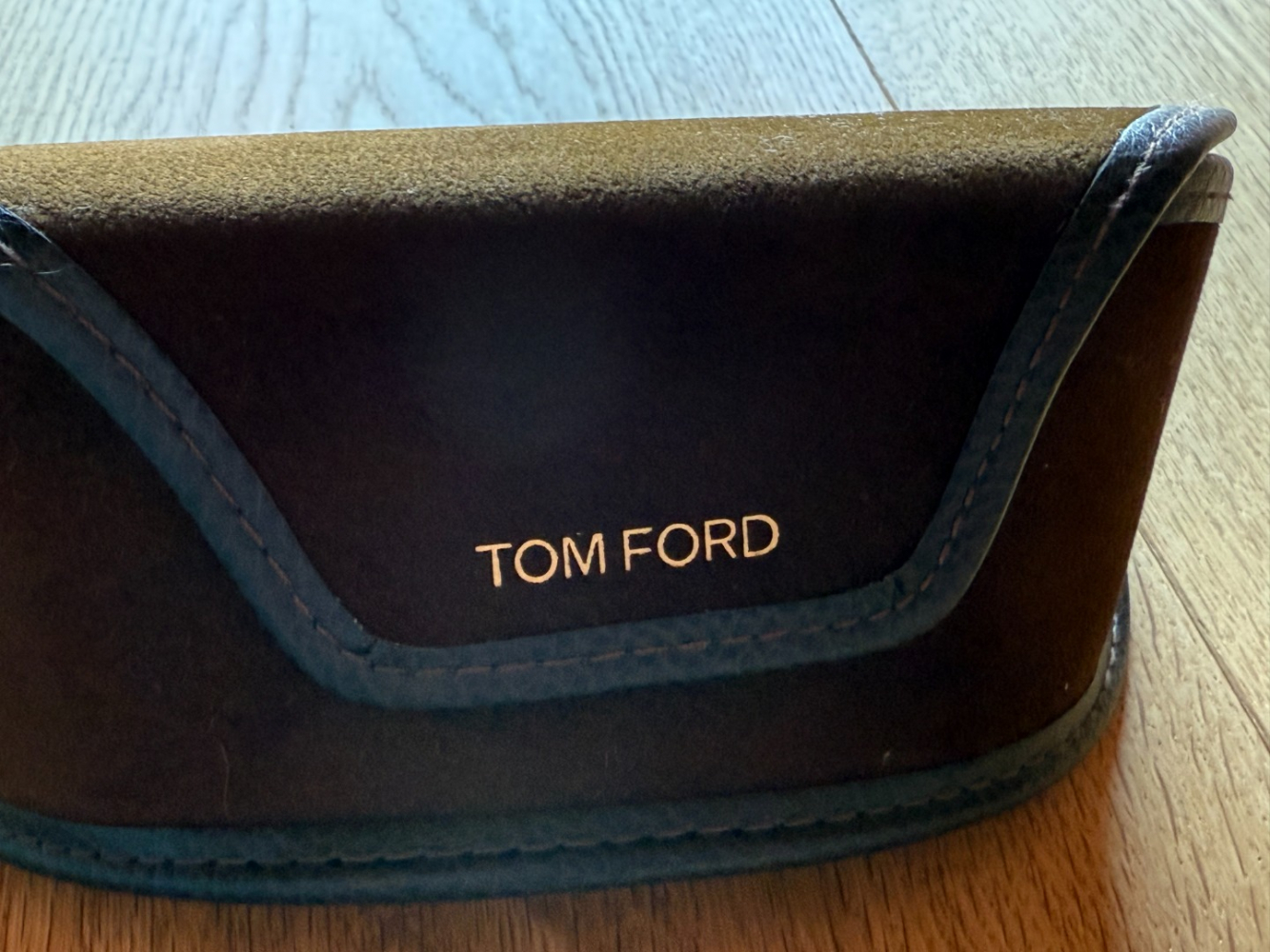 Tom Ford Quinn schicke schwarze Sonnenbrille in Übergröße