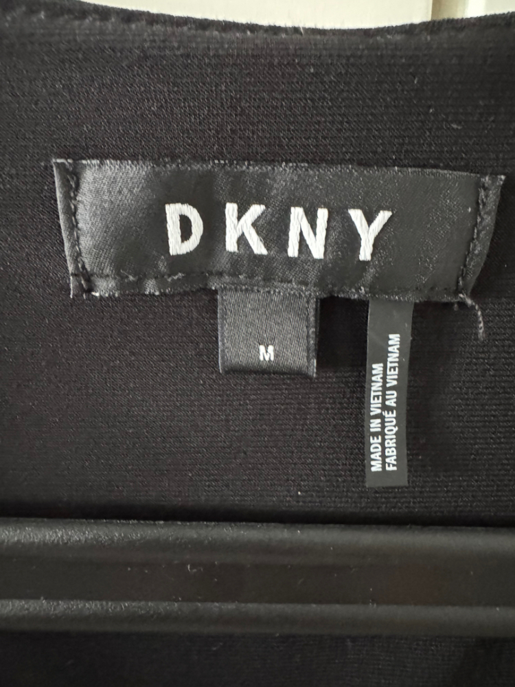 DKNY Top élégant cache cœur