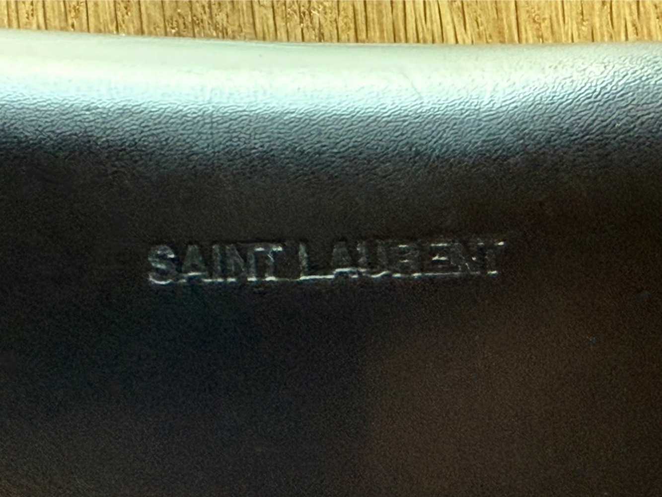 Saint Laurent Lunettes de soleil classiques en écaille Bold 1 004 !