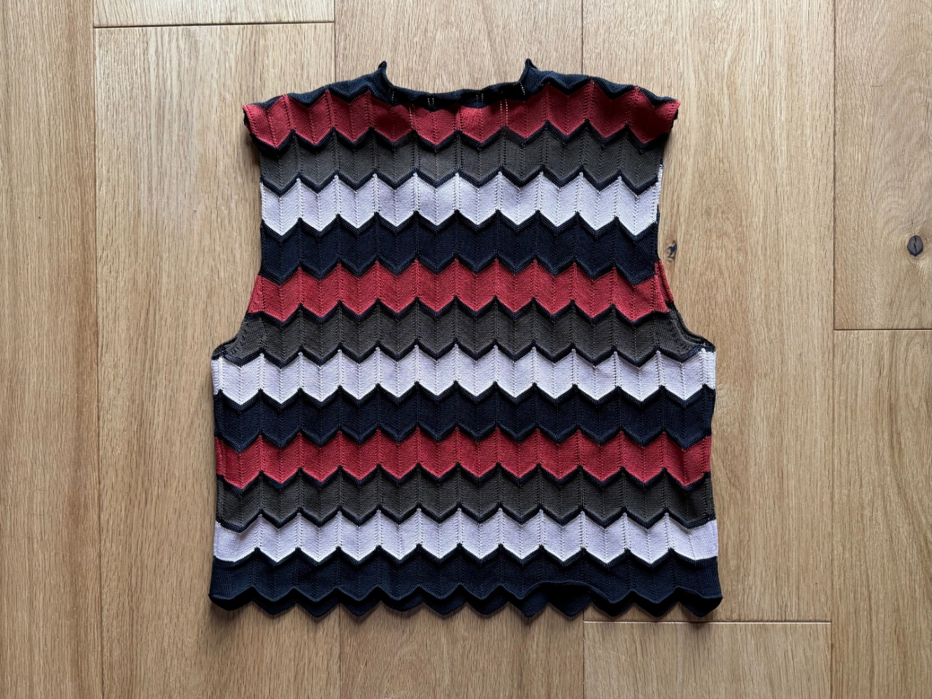 A.L.C. Top crop en zigzag amusant