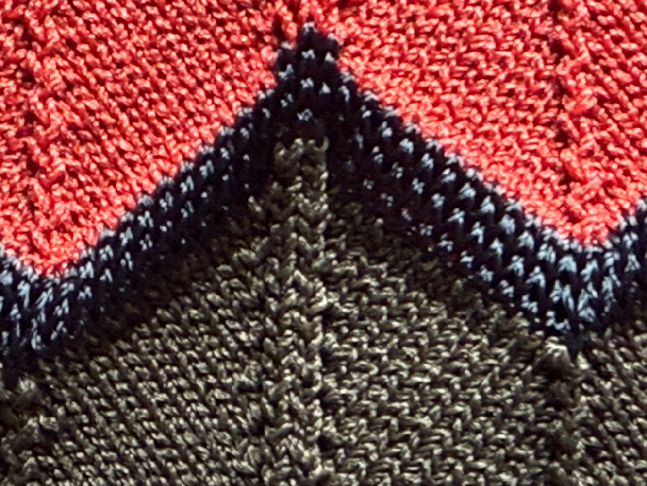 A.L.C. Top crop en zigzag amusant