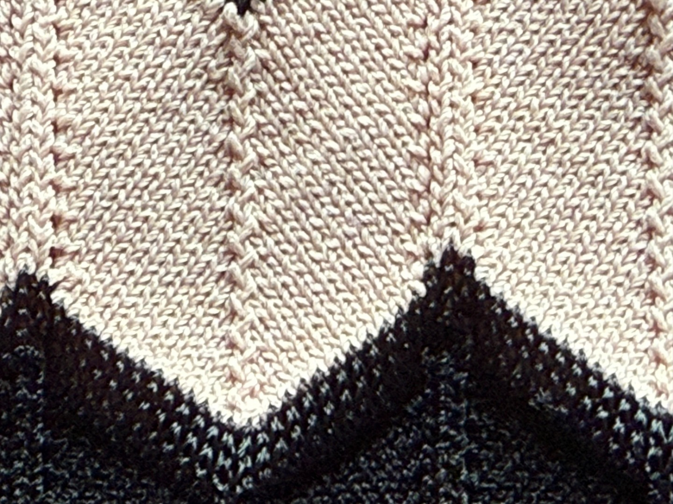 A.L.C. Top crop en zigzag amusant