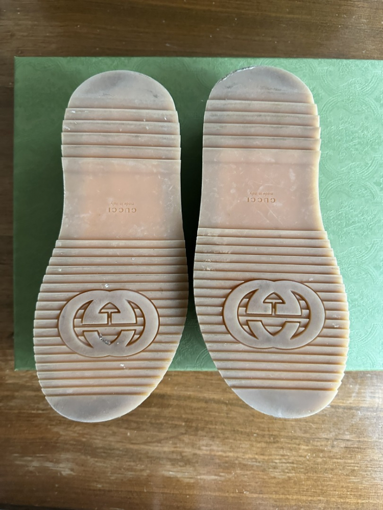 Gucci Flat Sandals