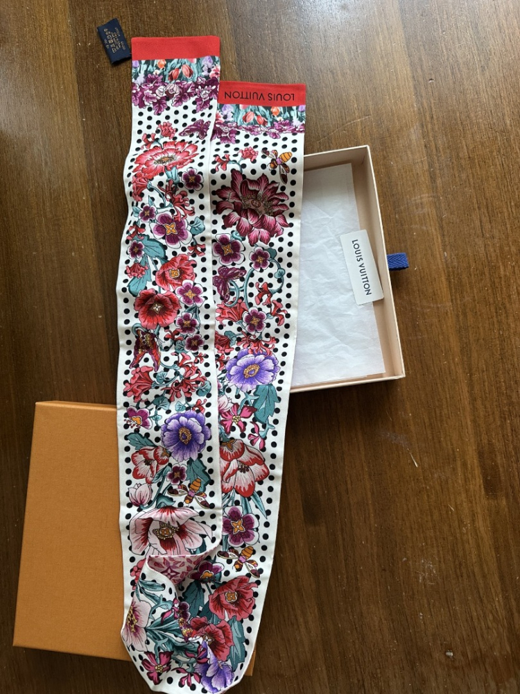 Louis Vuitton Monogram Bandeau