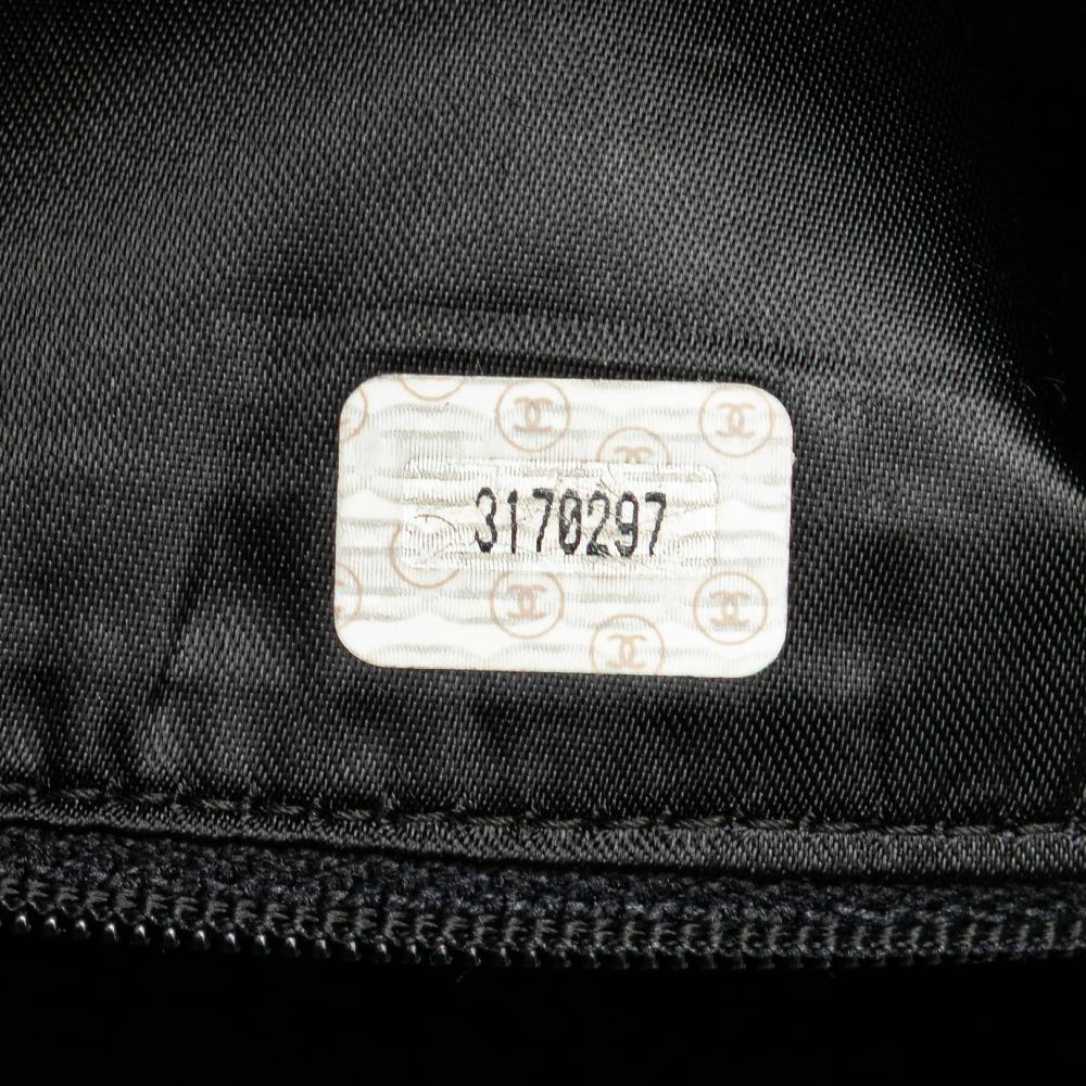 Chanel B Chanel Black Lambskin Leather Leather CC Lambskin Flap Tassel Crossbody Italy