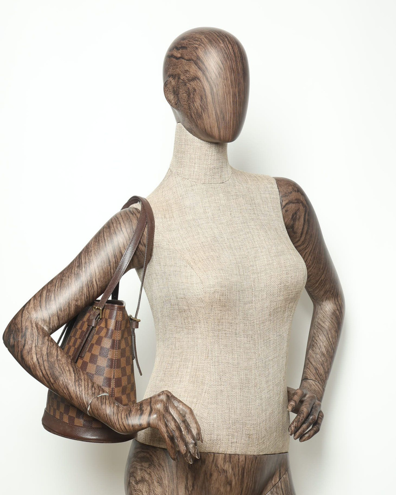 Louis Vuitton Damier Ebene Marais Bucket Bag