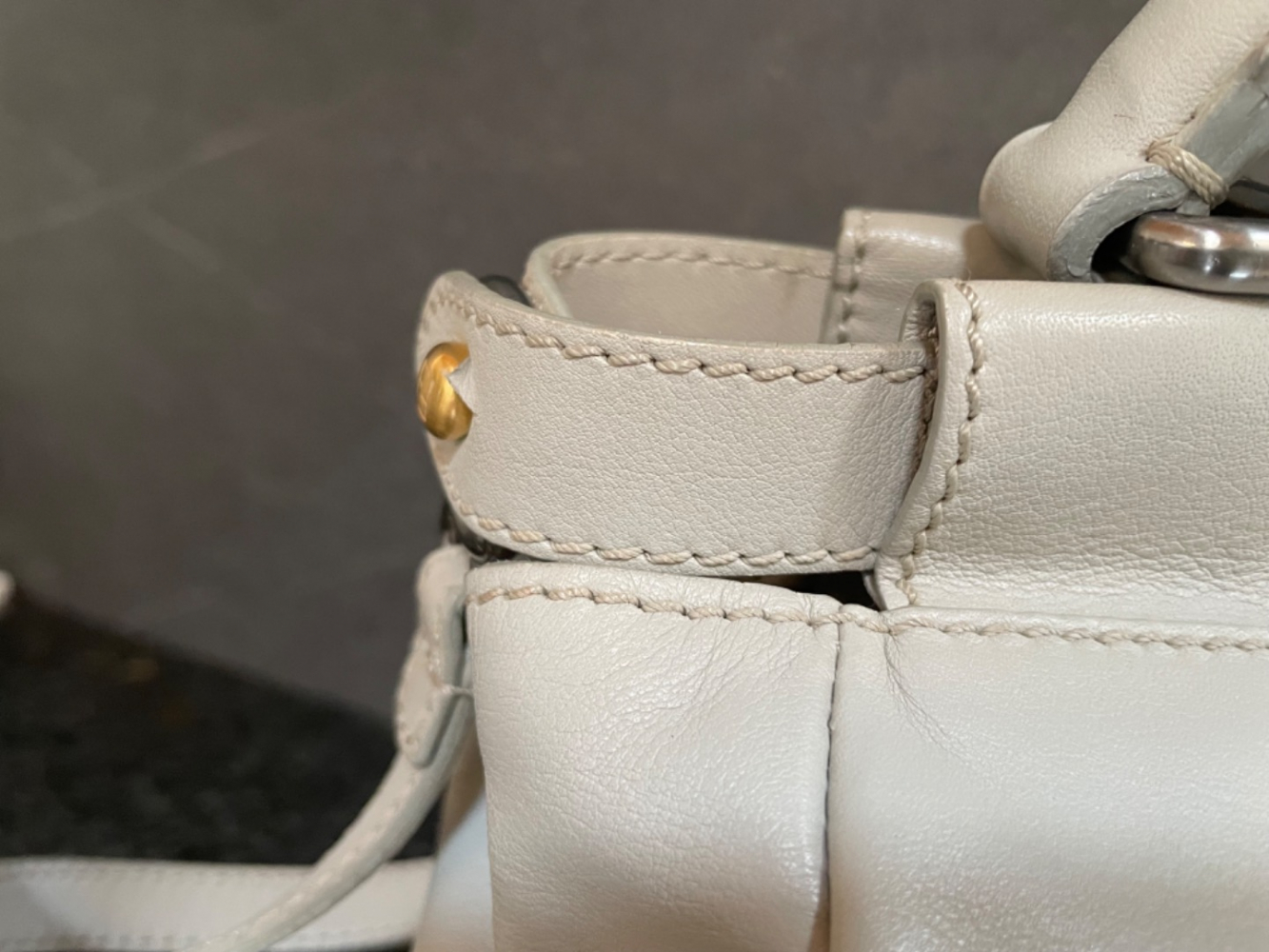 Fendi Peekaboo Lether Handtasche grau mit Echtzertifikat