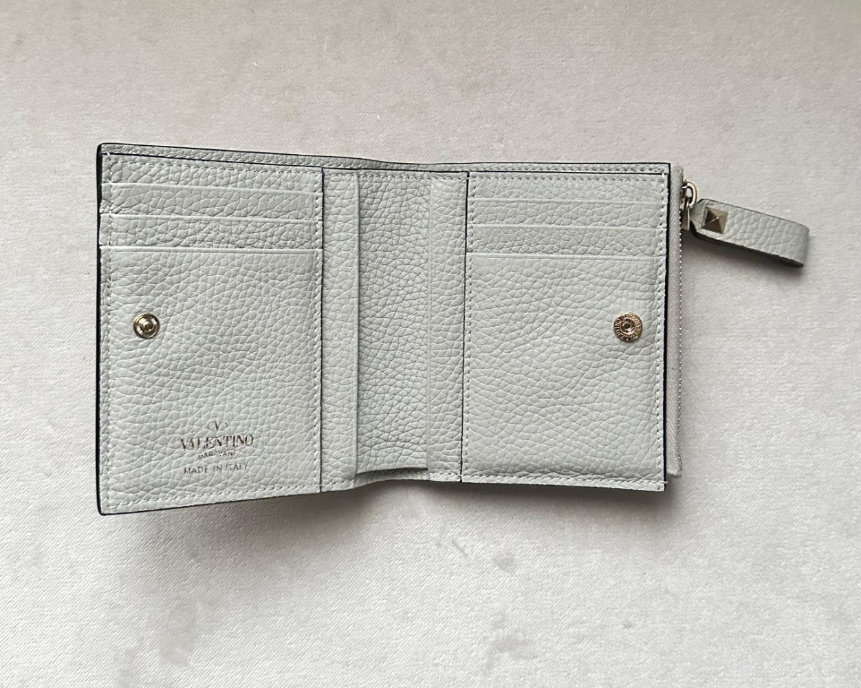 Valentino Small rockstud wallet grainy calfskin