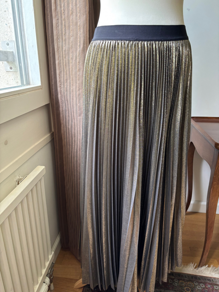 Weekend Max Mara Plissé  Doré