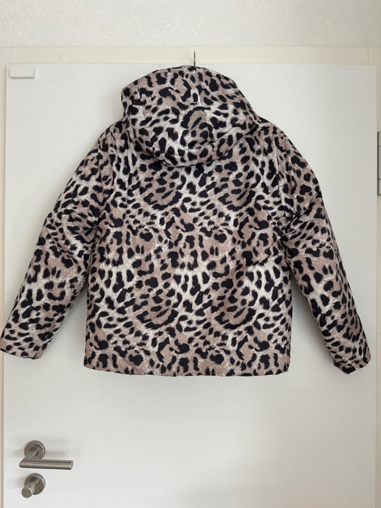 Claudie Pierlot SHORT LEOPARD PRINT JACKET