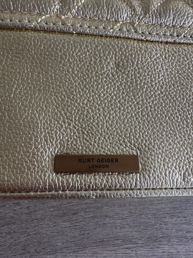 Kurt Geiger MINI KENSINGTON EYE - Shoulder bag - gold