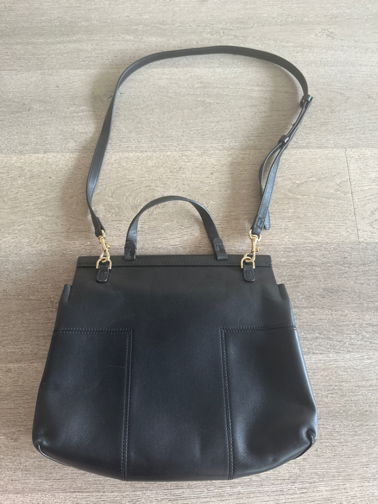Tory Burch Black leather hand or shoulder bag