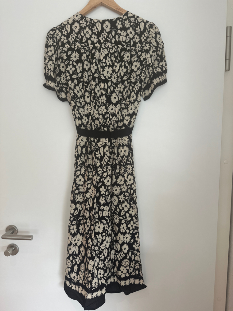 Gerard Darel Midikleid schwarz mit beigem Blumenmuster