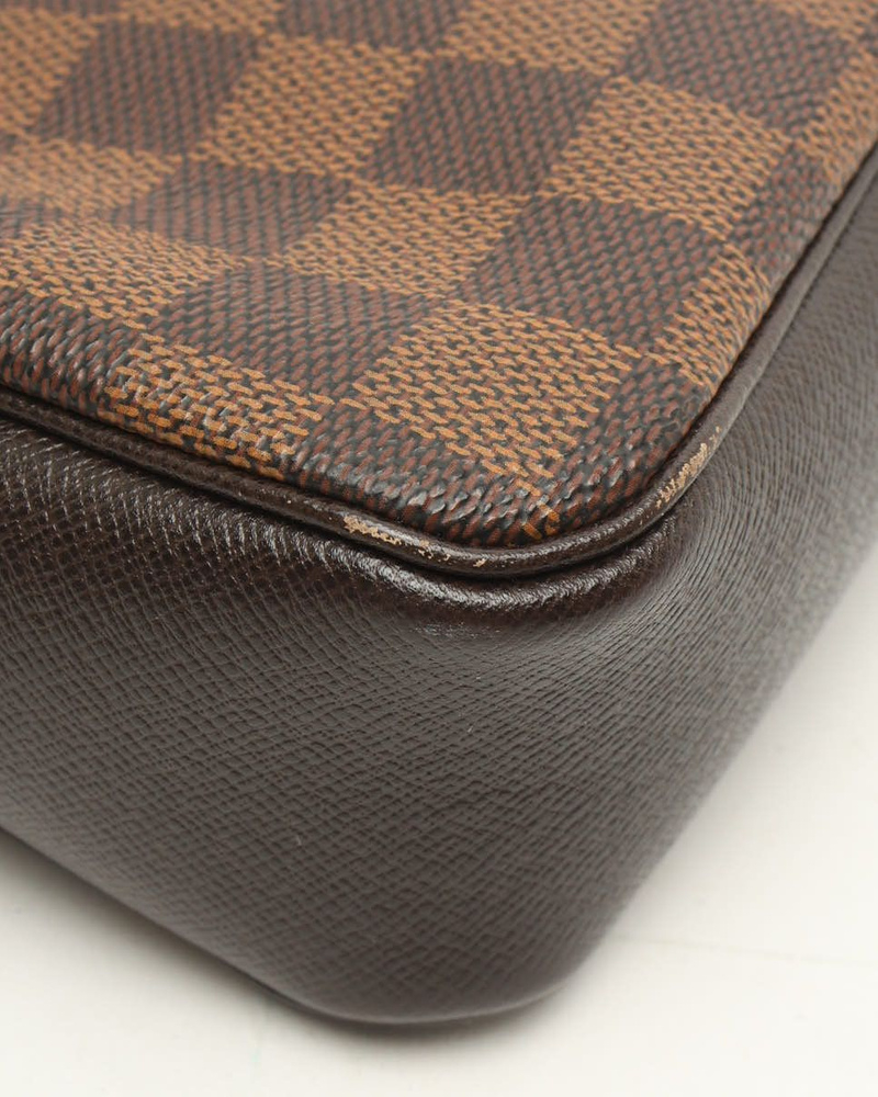 Louis Vuitton Damier Ebene Truth Makeup Bag