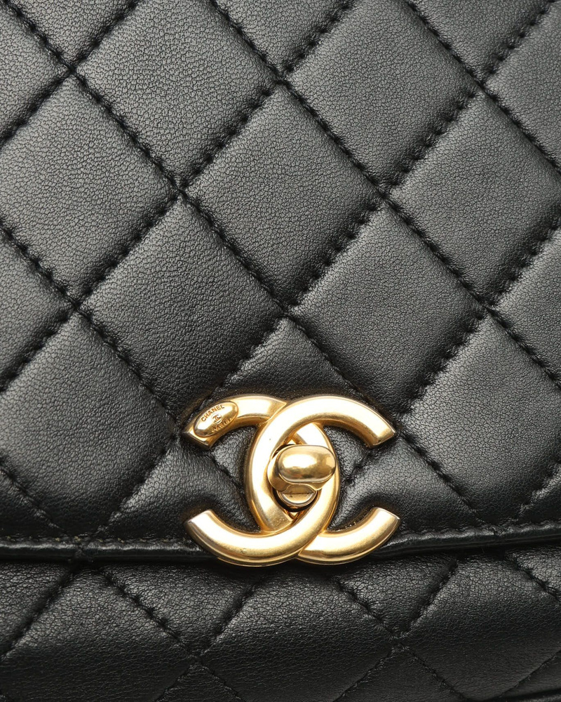 Chanel Small La Parisienne Flap Bag
