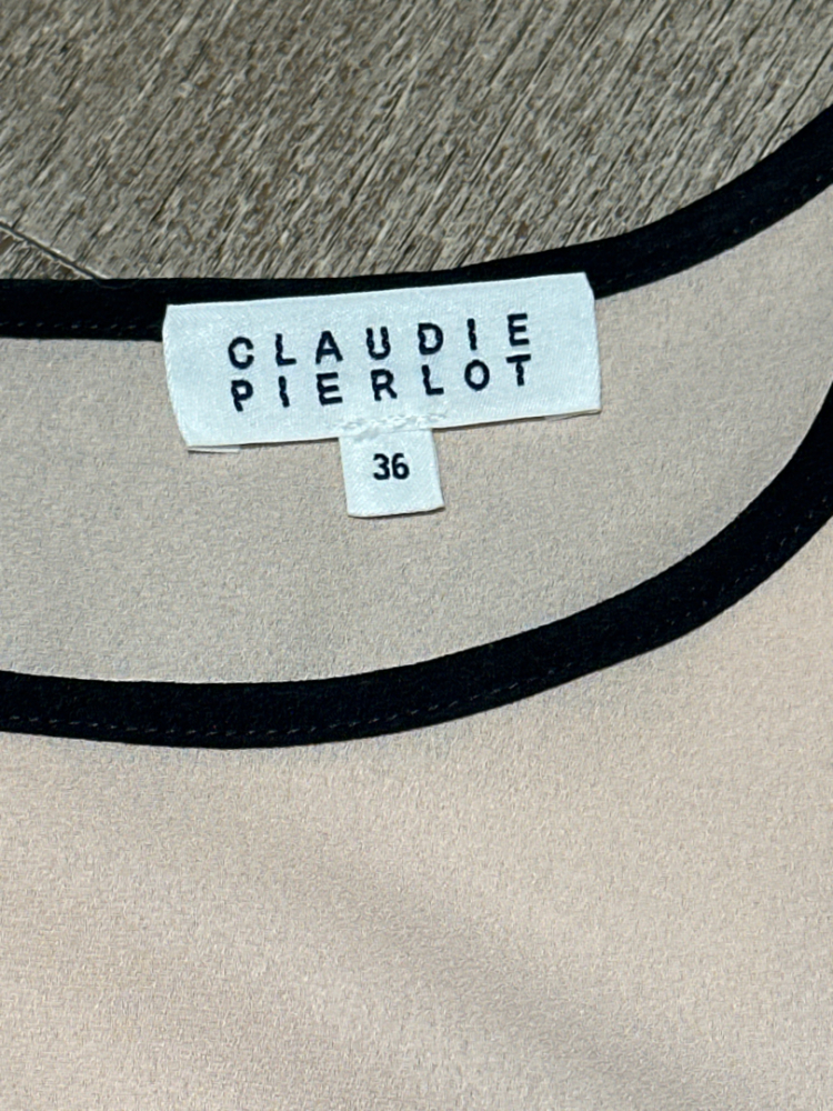 Claudie Pierlot Pretty powder pink dress