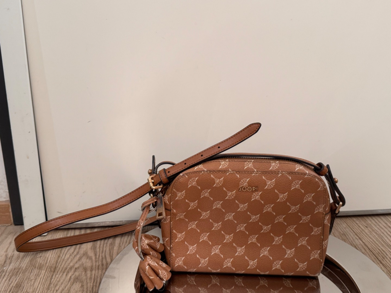 Joop CORTINA 1.0 CLOE CROSSBODY TASCHE