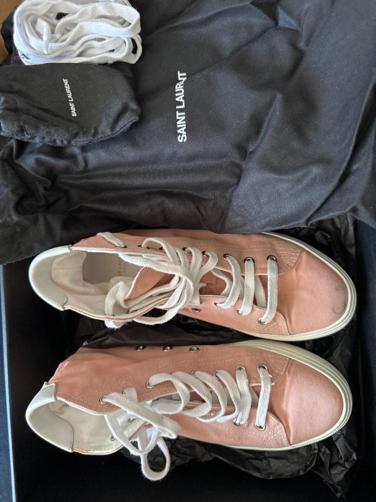 Saint Laurent Solaris moon