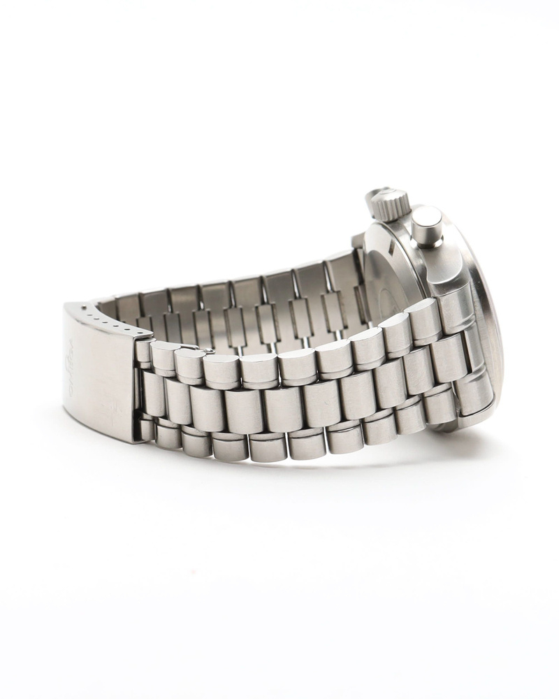 Omega Dynamic Chronograph 38mm Ref 5240.50 Watch