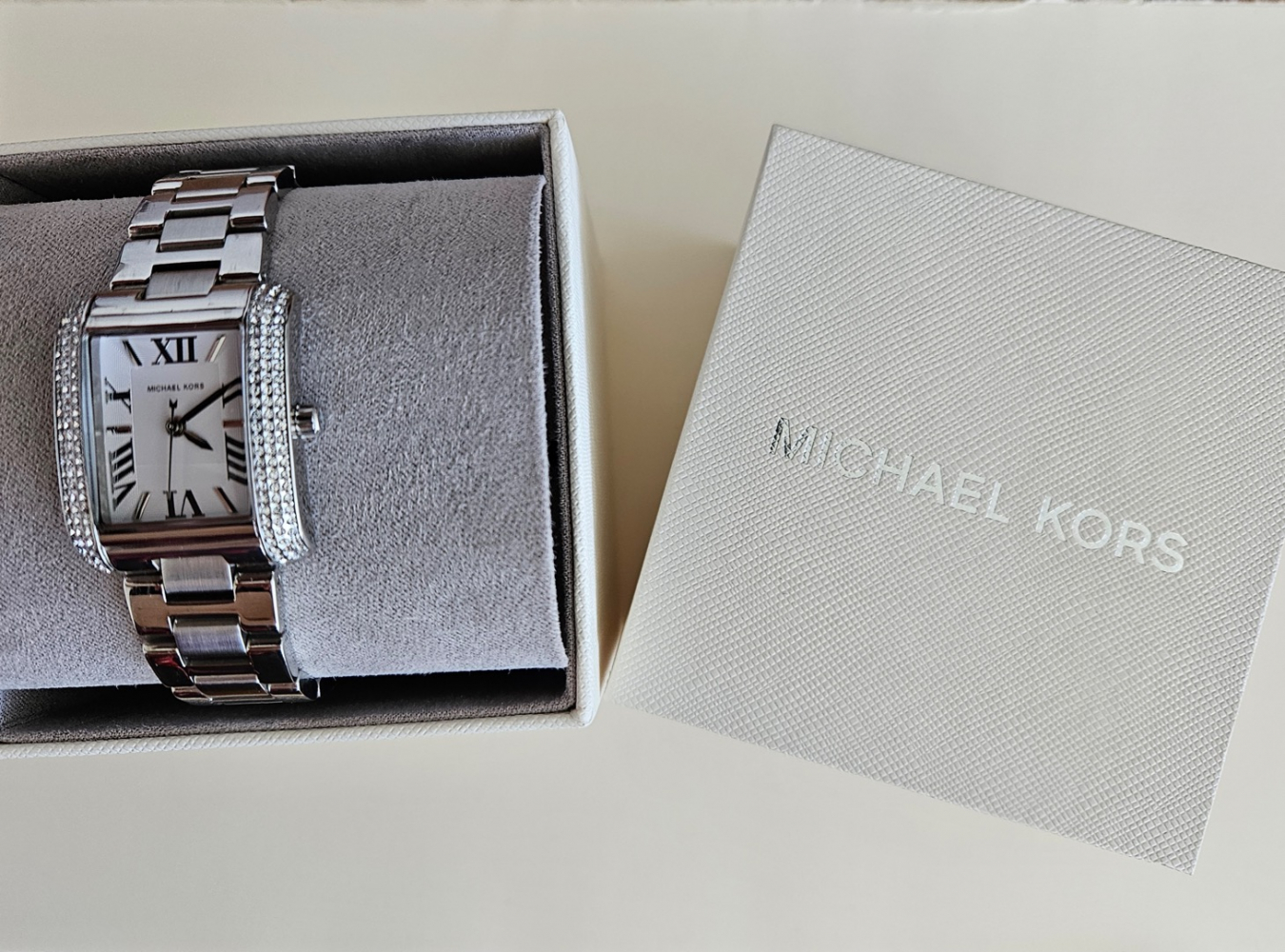 MICHAEL Michael Kors Emery