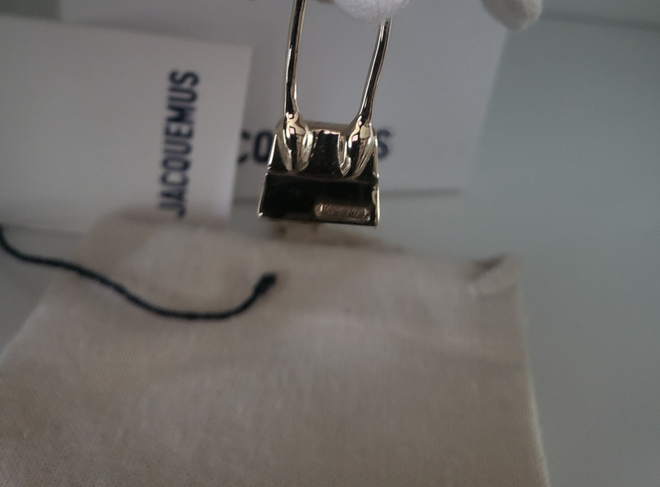 Jacquemus Boucles d'oreilles 'Les Chiquito Noeu' pour Femmes