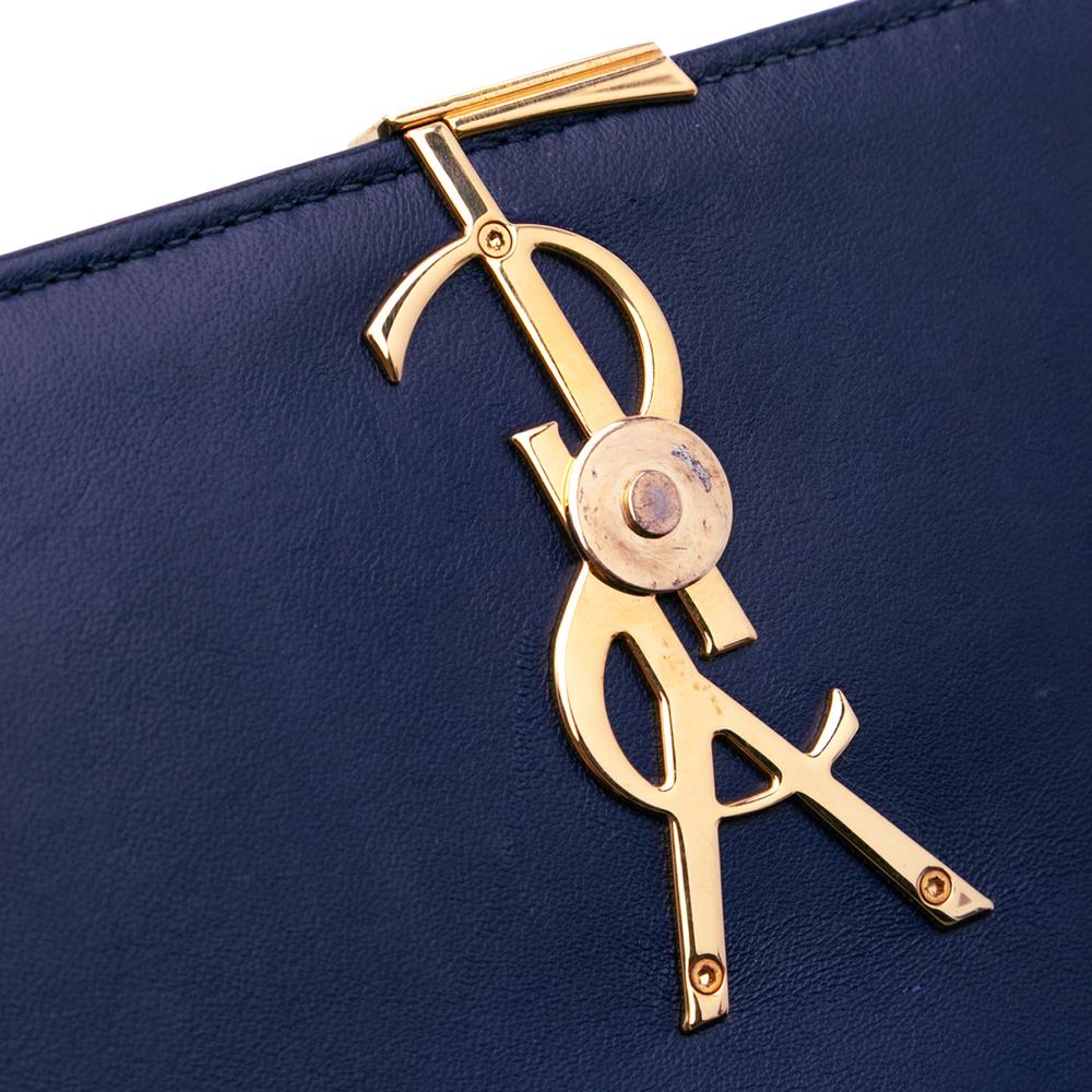 Saint Laurent B Saint Laurent Blue Lambskin Leather Leather Medium Lambskin Monogram Vicky Chain Bag Italy