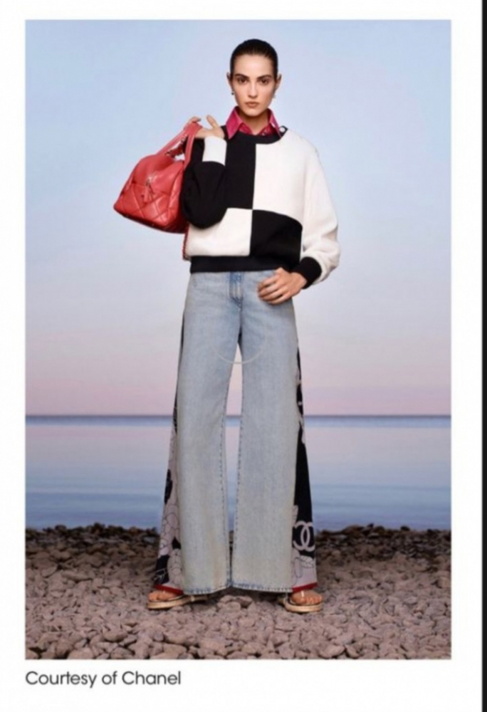 Chanel Flared jeans from Chanel