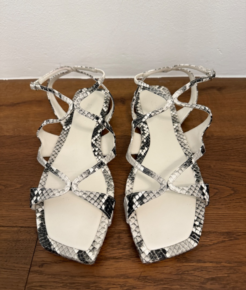 Jimmy Choo Sandales plates Ayla