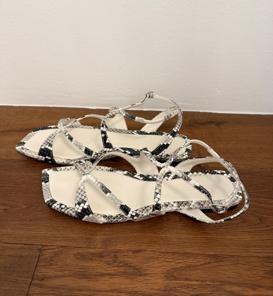 Jimmy Choo Sandales plates Ayla