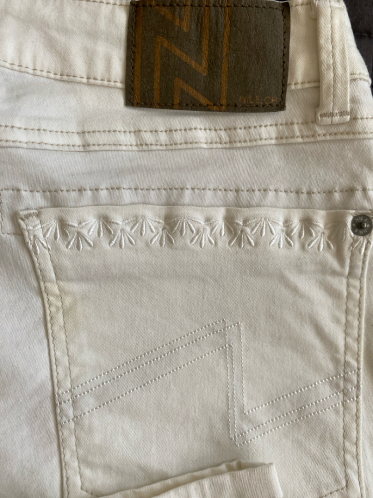 Nile Jeans
