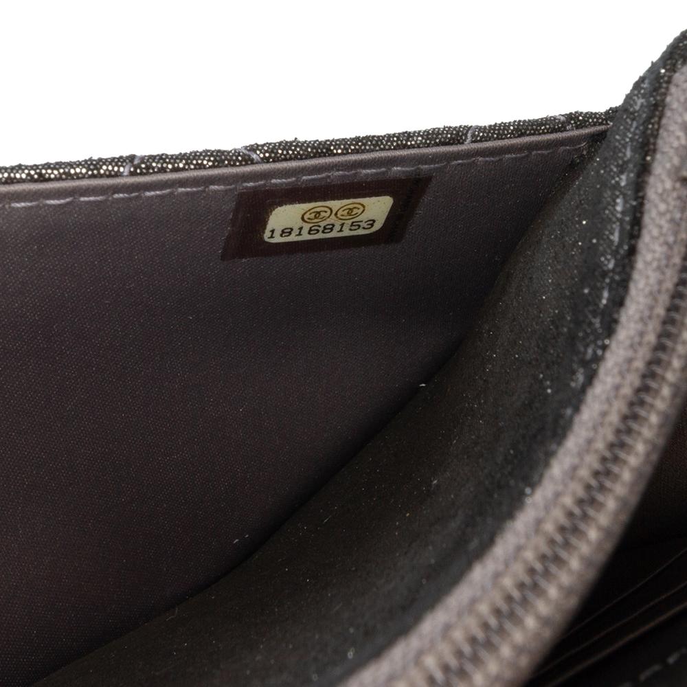 Chanel Silver Quilted Iridescent Lambskin Tartan Button Wallet On Chain Italy